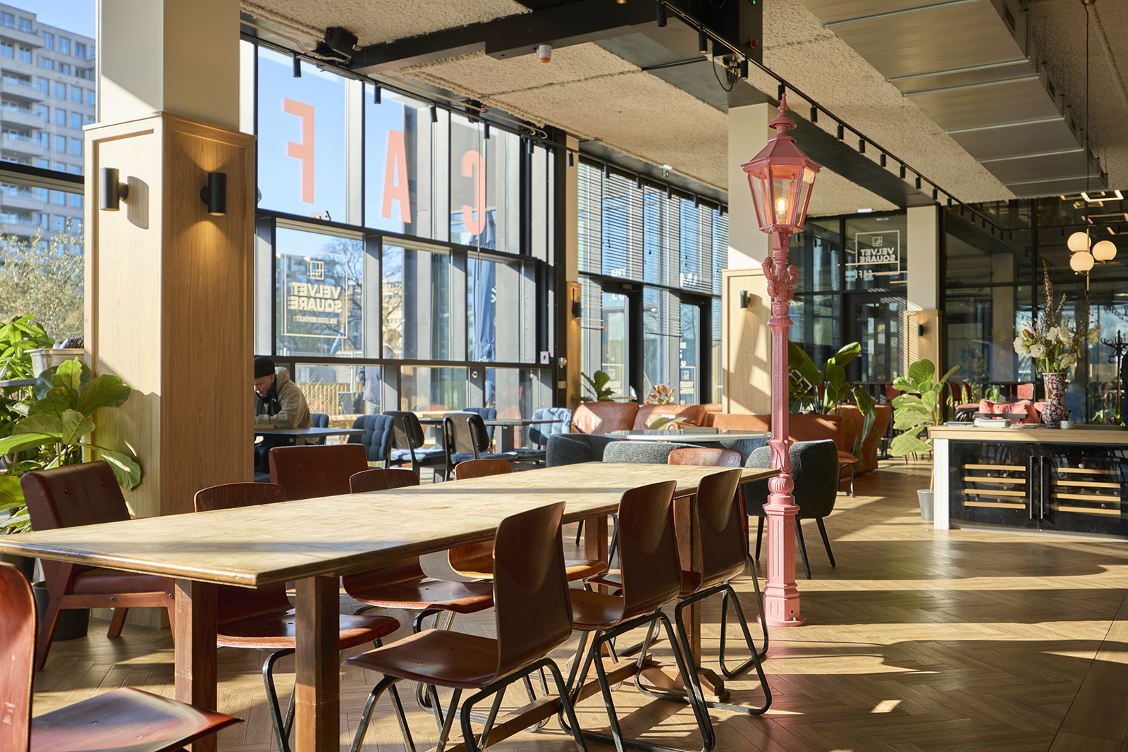 MAX&MORE_20260318_043