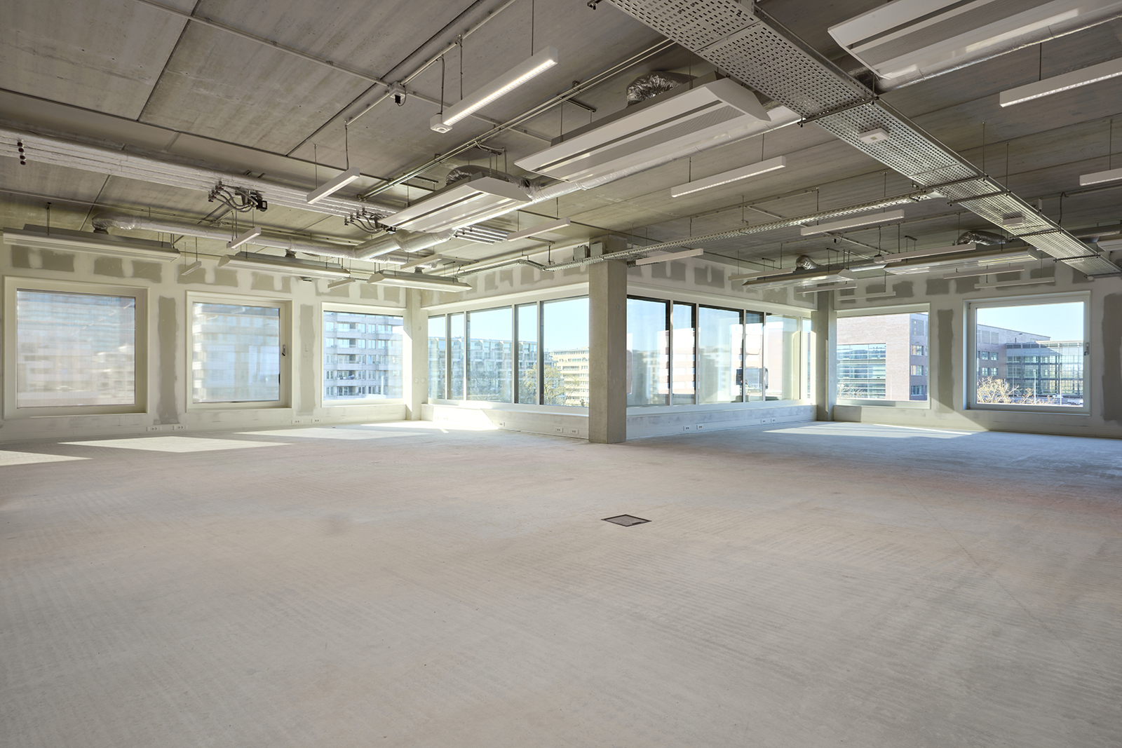 MAX&MORE_20260318_063